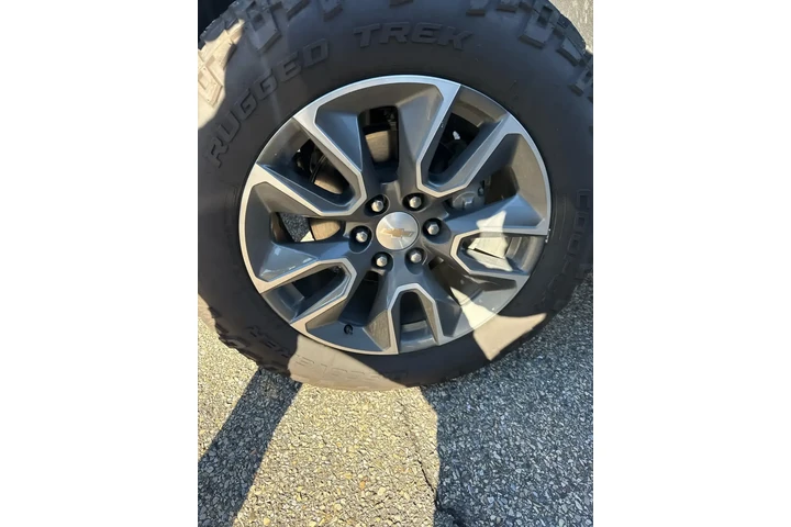 $37500 : Chevrolet Silverado 1500 202 image 5