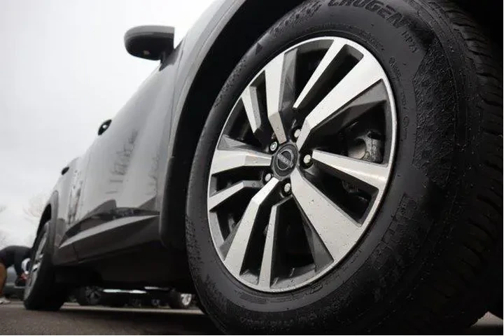 $35873 : Nissan Pathfinder 2025 AWD S image 8