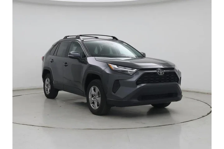 $30998 : Toyota RAV4 2023 AWD XLE 4dr image 1