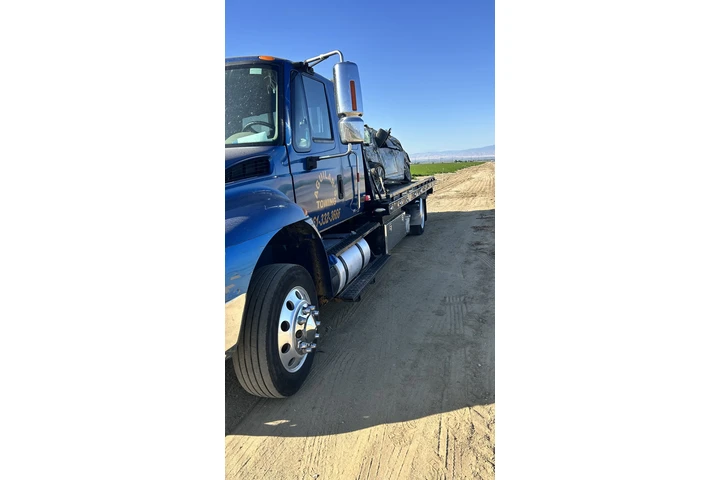 Bakersfield Arvin unlock tow image 5