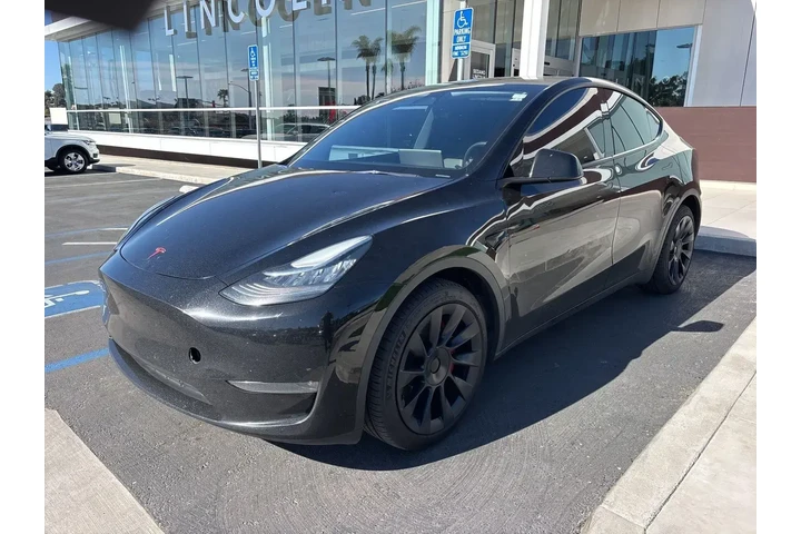 $30900 : Tesla Model Y 2023 AWD Long image 2