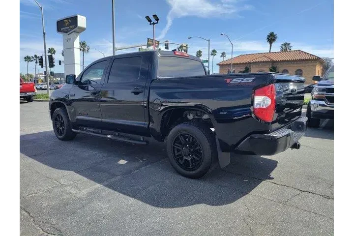 $28836 : Toyota Tundra 2021 4x2 SR5 4 image 4