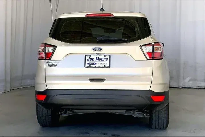 $9991 : Ford Escape 2018 S 4dr SUV image 4