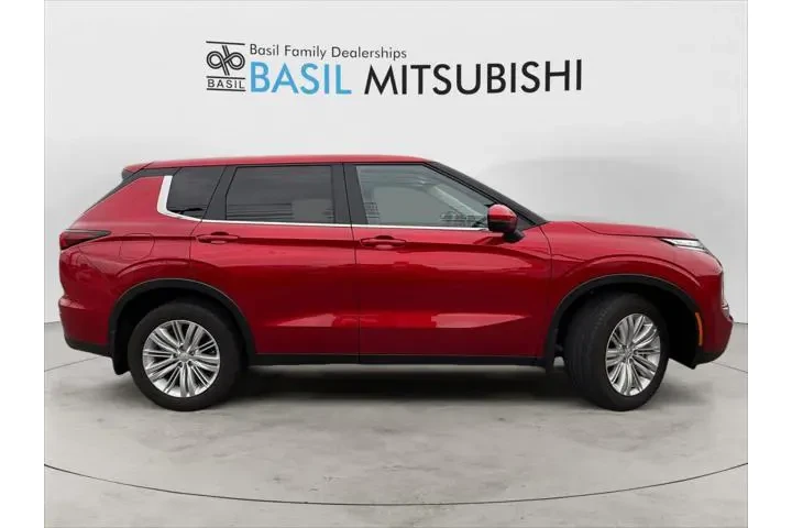 $23749 : Mitsubishi Outlander 2024 AW image 6