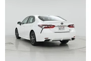 $27998 : Toyota Camry 2024 SE 4dr Sed thumbnail