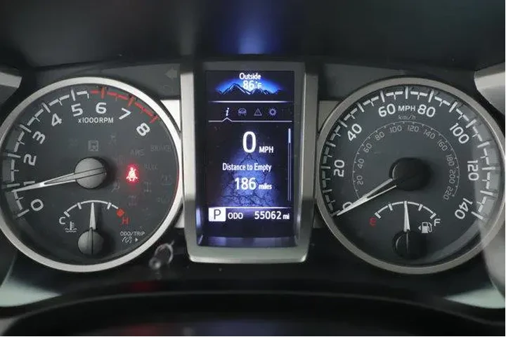 $27994 : Toyota Tacoma 2021 4x2 SR5 4 image 10