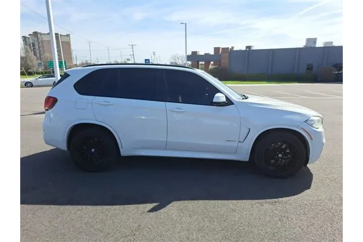 $9842 : BMW X5 2015 AWD xDrive50i 4d image 6