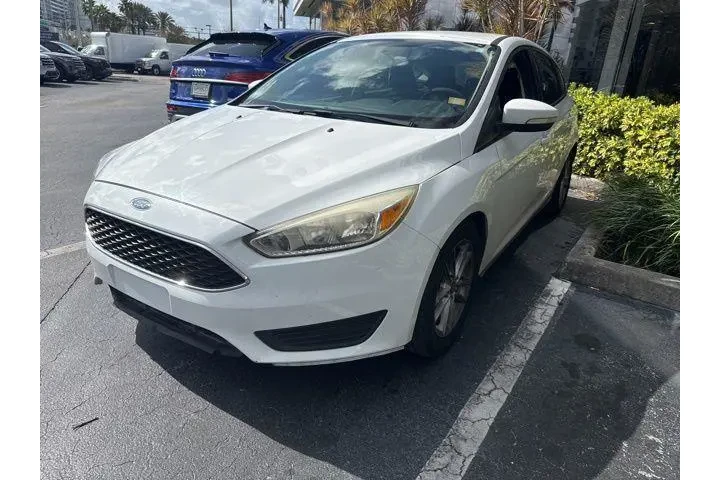 $5699 : Ford Focus 2016 SE 4dr Hatch image 3