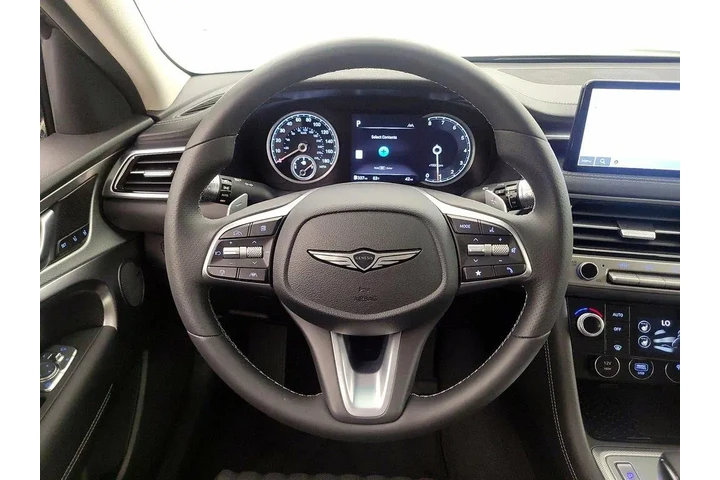$39998 : Genesis G70 2026 2.5T Presti image 10