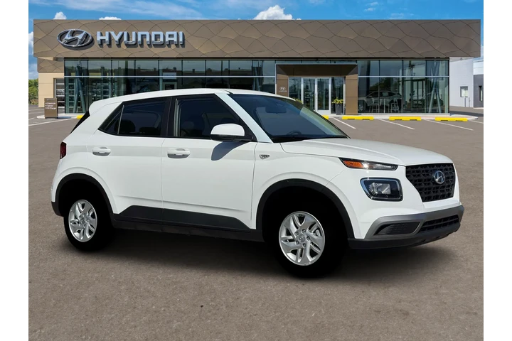 $20995 : Hyundai VENUE 2026 SE 4dr Cr image 10