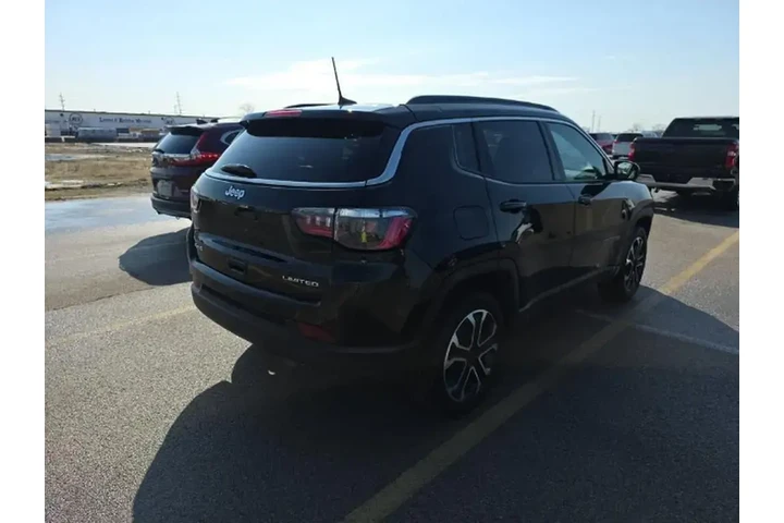 $21493 : Jeep Compass 2022 4x4 Limite image 4