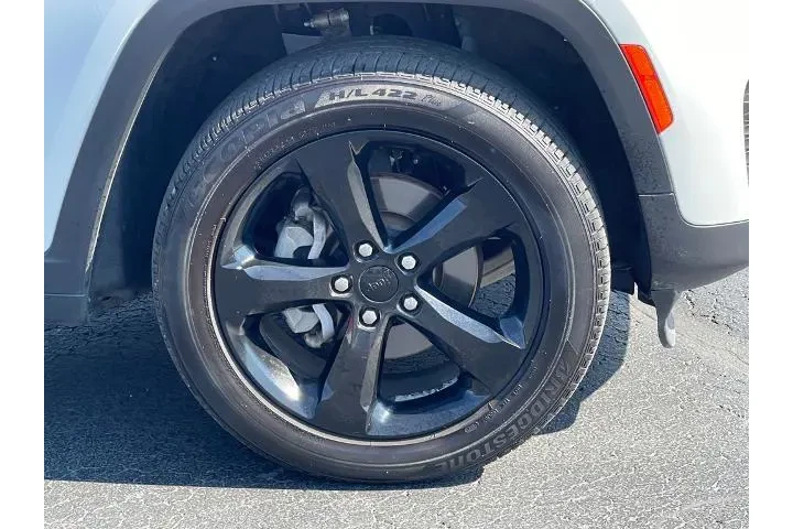 $31988 : Jeep Grand Cherokee 2023 4x4 image 10