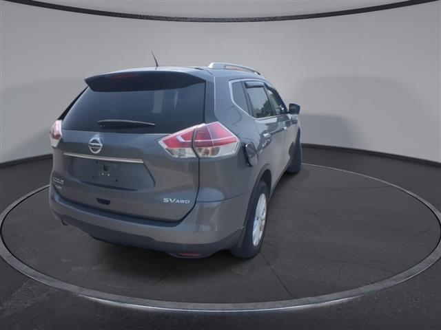 $9900 : PRE-OWNED 2015 NISSAN ROGUE SV image 8