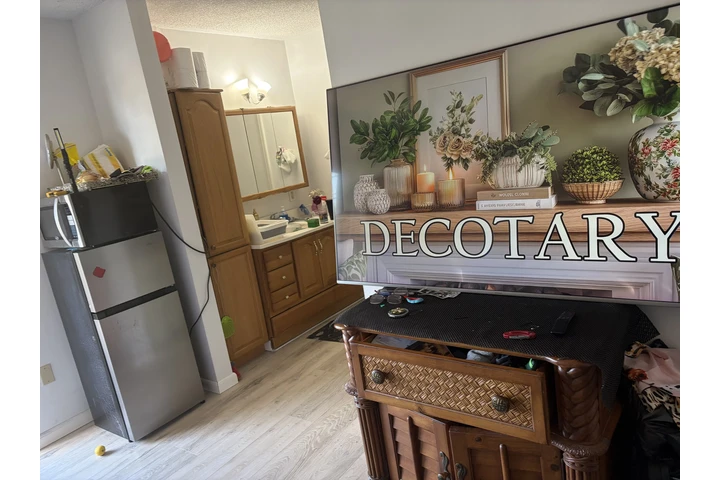 $1950 : Room image 4