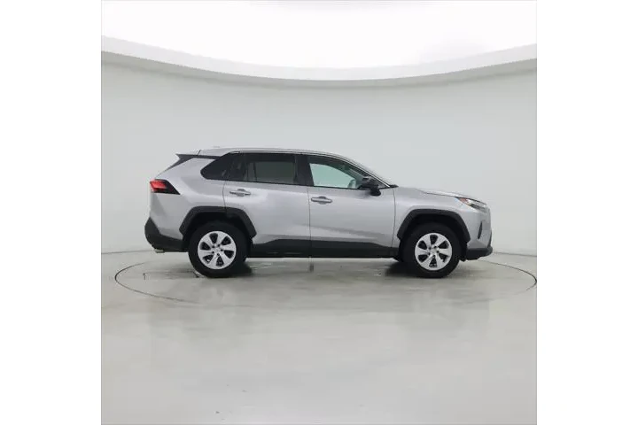 $23998 : Toyota RAV4 2024 LE 4dr SUV image 7