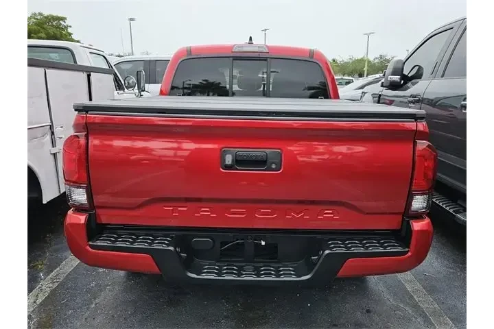 $27990 : Toyota Tacoma 2021 4x2 SR 4d image 8
