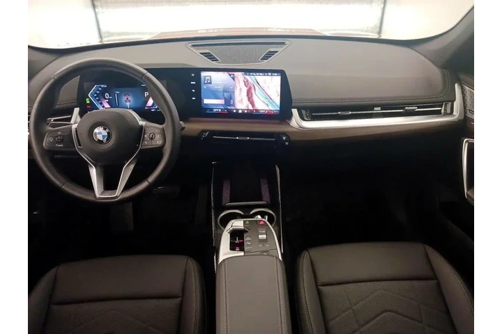 $36998 : BMW X1 2025 AWD xDrive28i 4d image 9