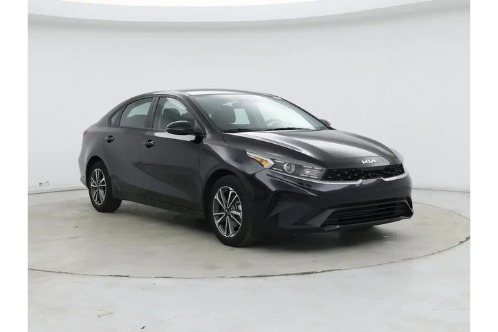 $18998 : Kia Forte 2023 LXS 4dr Sedan image 1