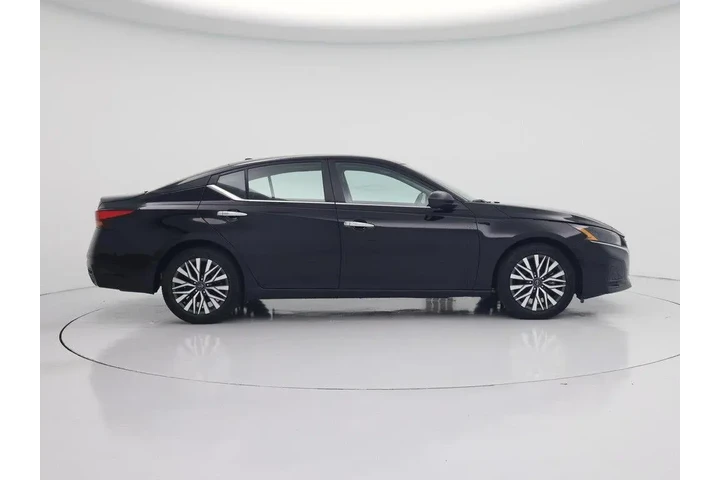 $22998 : Nissan Altima 2025 2.5 SV 4d image 7
