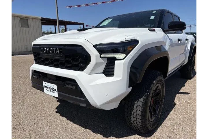$64788 : 2025 Tacoma image 8