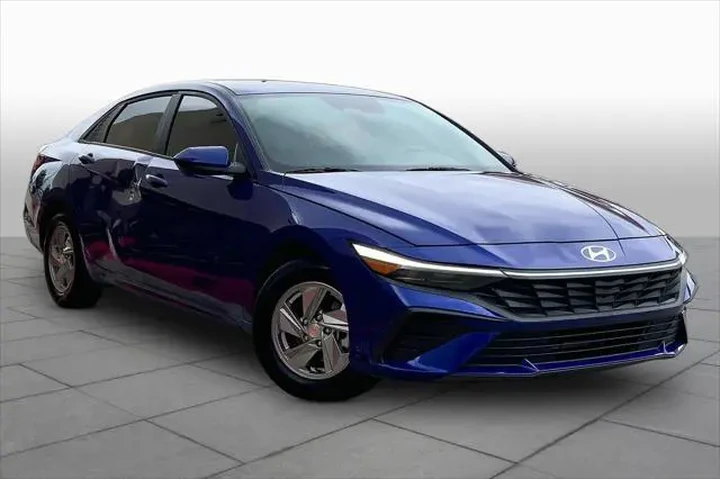 $17991 : Hyundai ELANTRA 2024 SE 4dr image 3