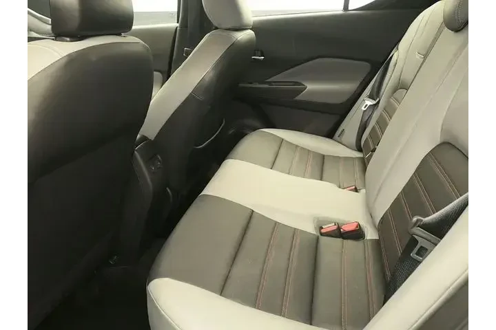 $17300 : Nissan Kicks 2021 SR 4dr Cro image 8