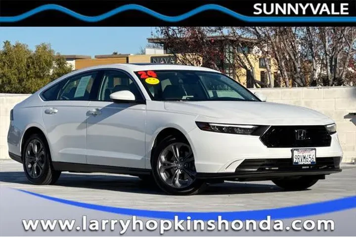 $26739 : Honda Accord 2024 EX 4dr Sed image 1