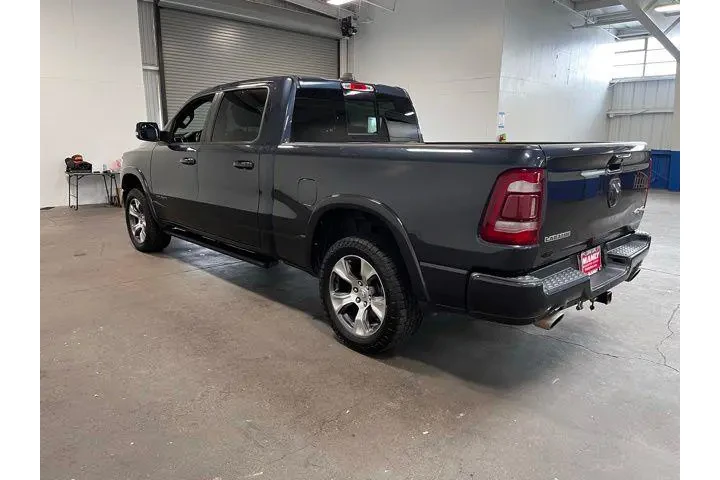 $31530 : Ram 1500 2021 4x4 Laramie 4d image 5