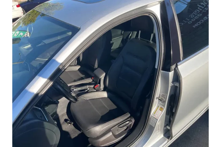 $9995 : 2011 Jetta SEL PZEV image 10