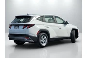 $24379 : Hyundai TUCSON 2025 SE 4dr S thumbnail