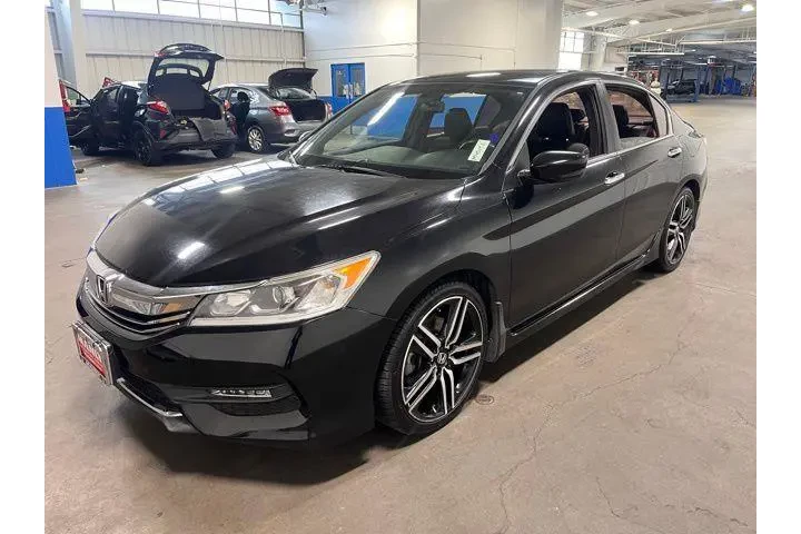 $19522 : Honda Accord 2017 Sport 4dr image 7