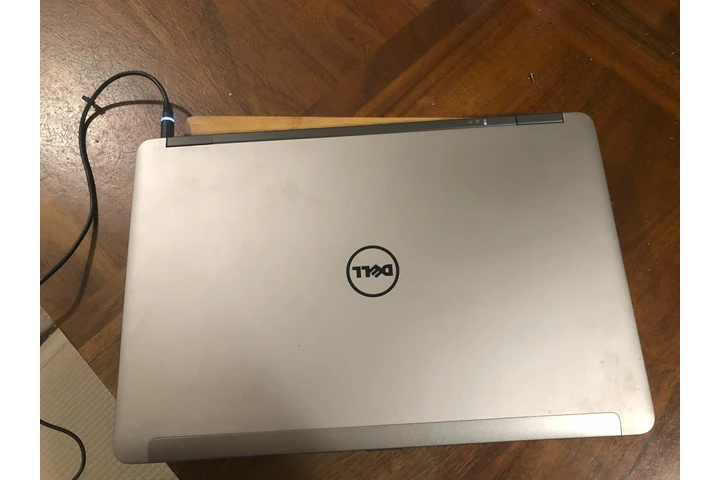 $2700 : Laptop Latitud E6540 i7 16RAM image 6