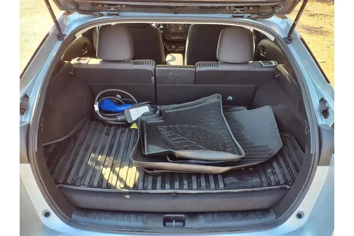 $14398 : Toyota Prius Prime 2019 Plus image 6