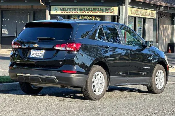 $21461 : Chevrolet Equinox 2024 LT 4d image 3
