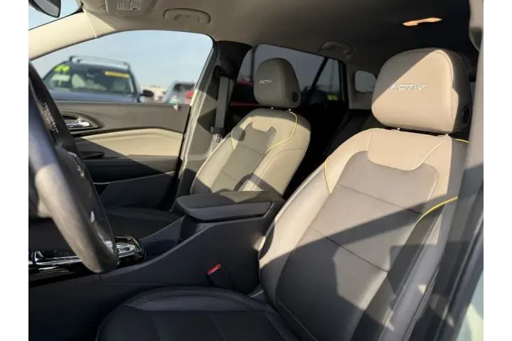 $22222 : Chevrolet Trax 2025 ACTIV 4d image 8