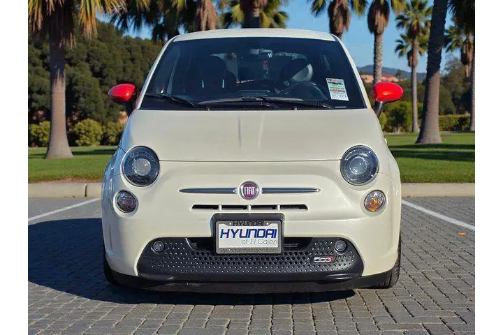 $7499 : FIAT 500e 2017 Base 2dr Hatc image 2