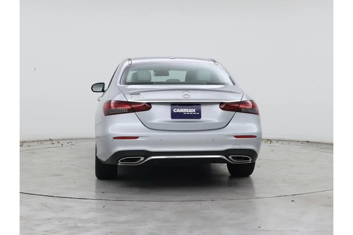$35998 : Mercedes-Benz E-Class 2022 E image 6