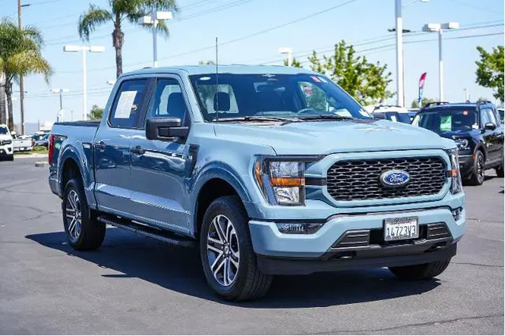 $39499 : Ford F-150 2023 4x4 Lariat 4 image 3