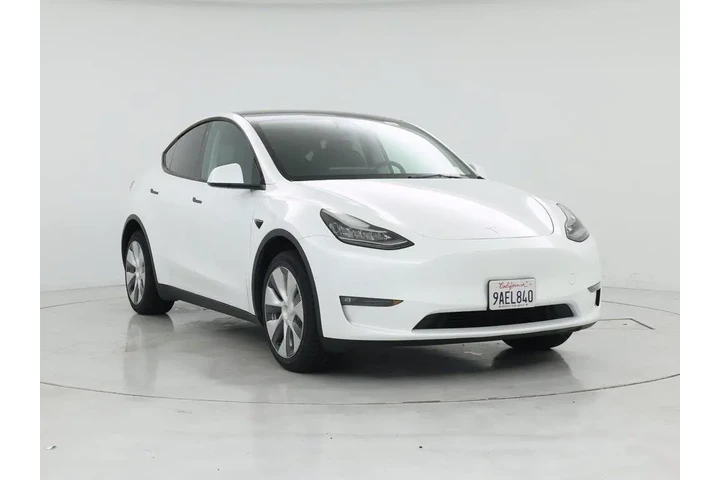 $33998 : Tesla Model Y 2022 AWD Long image 1