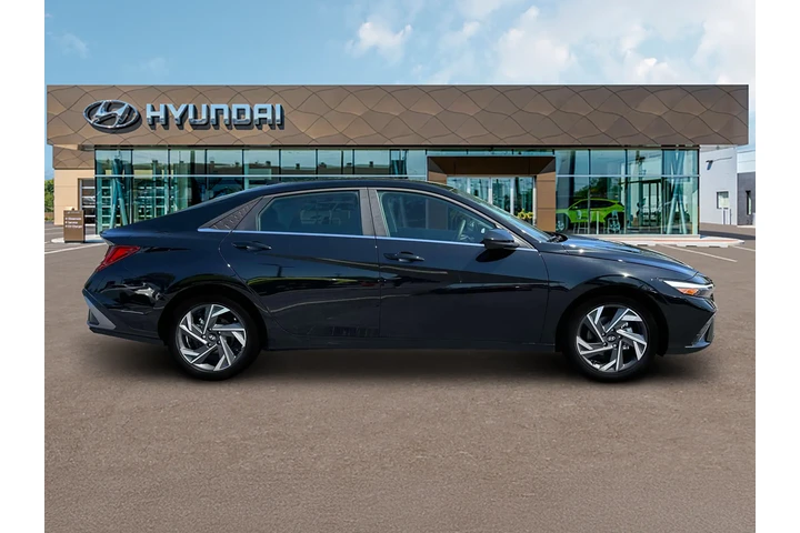 $19495 : Hyundai ELANTRA 2024 SEL 4dr image 9