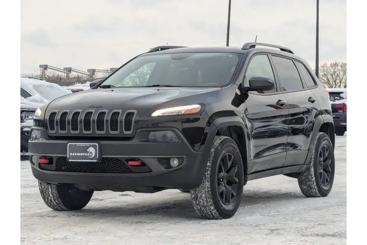 $12754 : 2016 Cherokee Trailhawk image 8