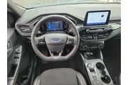 $21500 : Ford Escape 2023 AWD ST-Line thumbnail