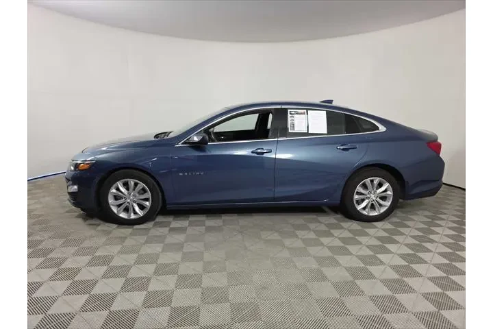 $19787 : Chevrolet Malibu 2024 LT 4dr image 5