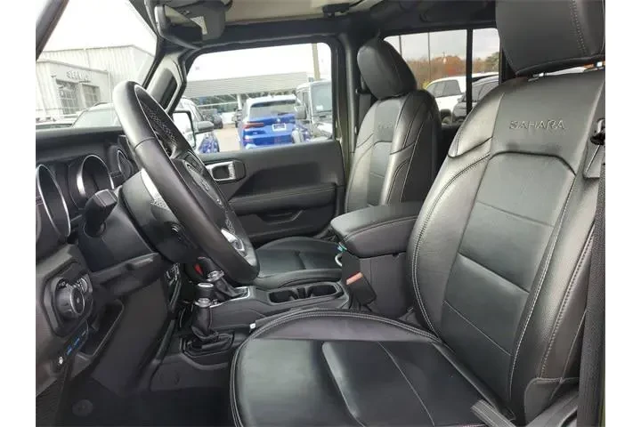 $27700 : Jeep Wrangler Unlimited 2022 image 6