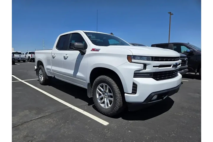 $32991 : Chevrolet Silverado 1500 202 image 1