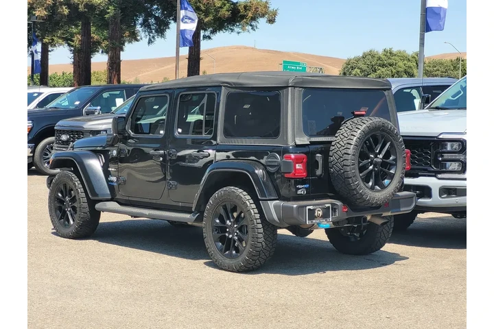 $26777 : Jeep Wrangler Unlimited 2022 image 6