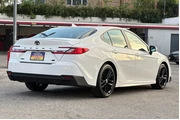 $29953 : Toyota Camry 2025 SE 4dr Sed thumbnail