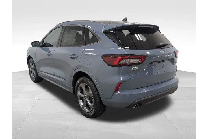 $26337 : Ford Escape 2024 AWD ST-Line image 9