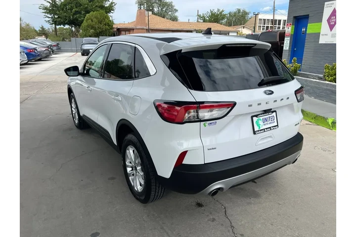 $19950 : 2022 Escape SE AWD image 7