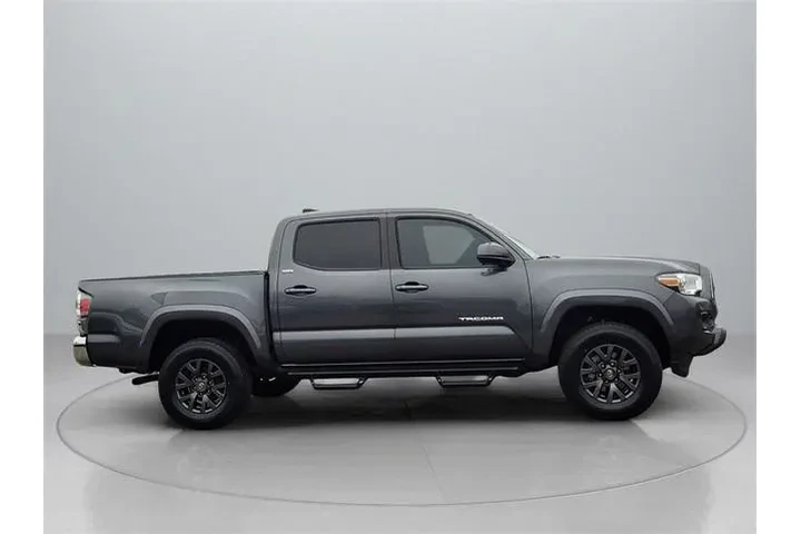 $32494 : Toyota Tacoma 2023 4x2 SR5 V image 9